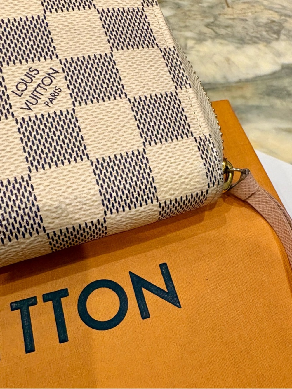 Louis Vuitton Clemence Damier Azur Zippy Wallet in Cream Check PINK Interior COA - Picture 6 of 16